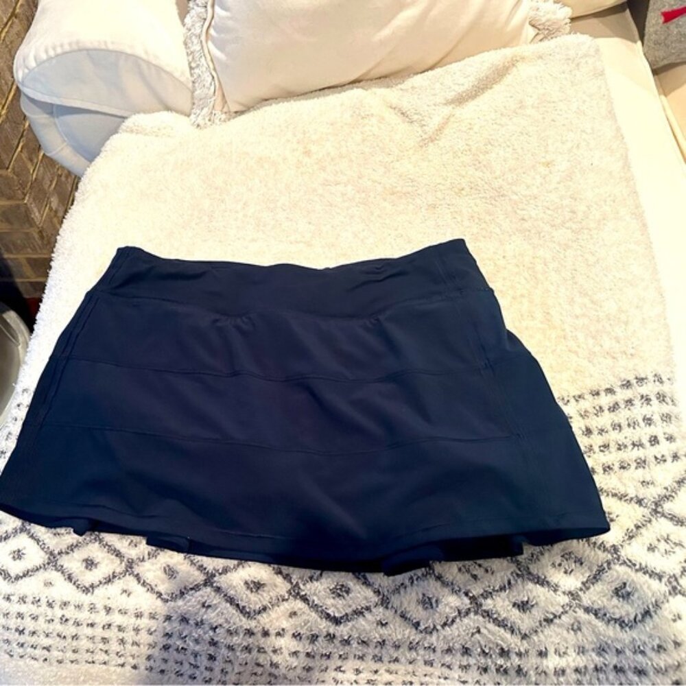 Lululemon Pace Rival Skirt, Navy, size 8, length 12"